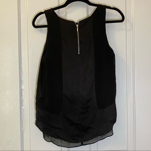 F21 Sleeveless Blouse w/Exposed Back Zipper